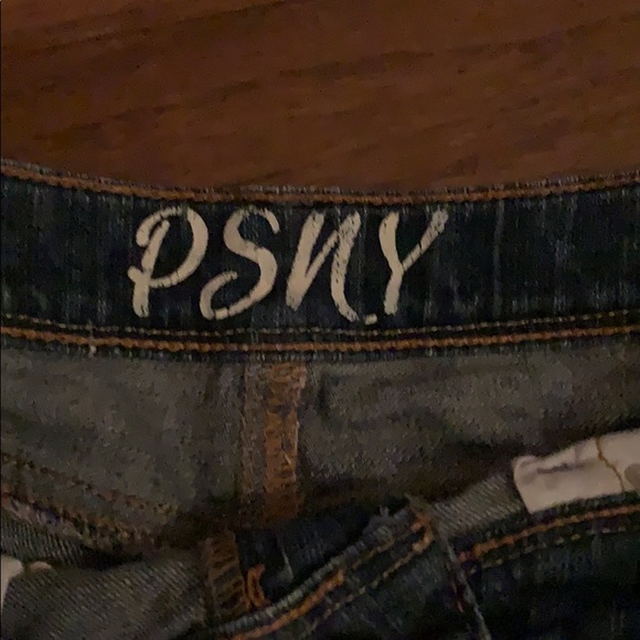 Jean Short - Picture 2 of 8